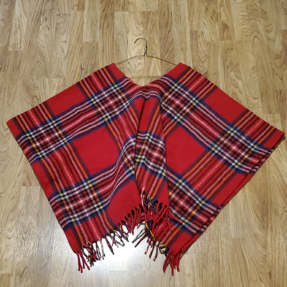 Langtry Ltd. Vintage 100% Wool Red Plaid Fringe Shawl